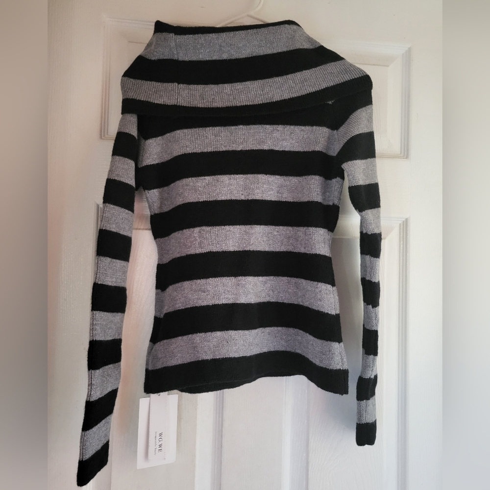 Elegant Off-the-Shoulder Striped Sweater